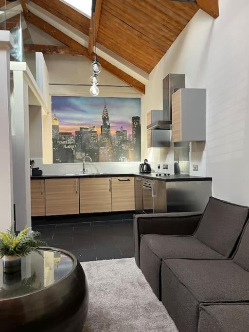 Gorgeous 2 Bed Loft Style Apartment Manchester Exterior foto